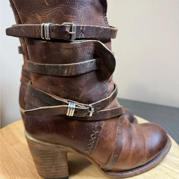 FREEBIRD Women’s Baker Buckle Strap Boots - Picture 2 of 13
